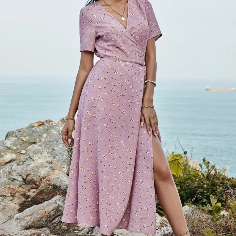 Boho floral print wrap maxi dress - Picture 7 of 9